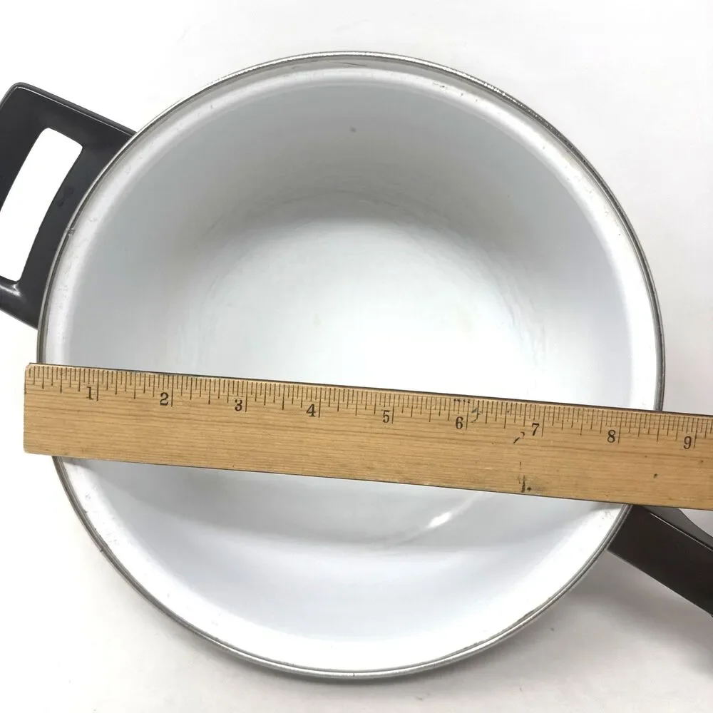 VTG West Bend Le Provencal Enamelware 2.5 Qt Sauce Pan Lid Brown Spade Mushroom